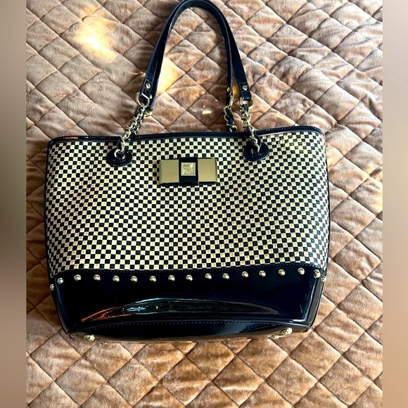 Anne Klein Handbag Black Tan Weave Woven Patent Leather Large Tote Shoulder Bag - Picture 1 of 4